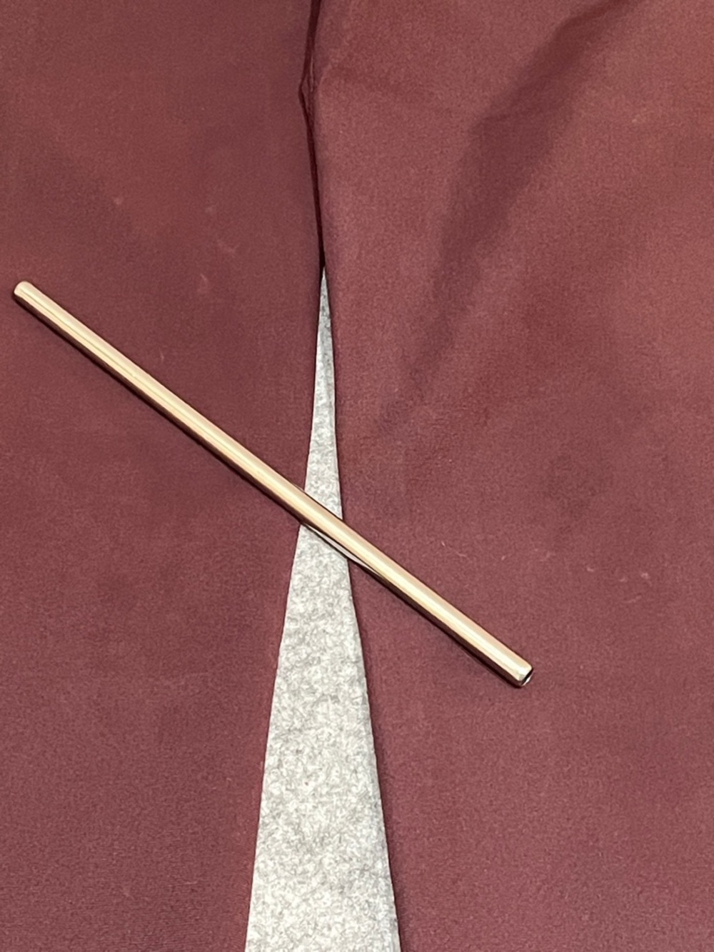 lululemon athletica Men's Maroon Chinos - Picture 6 of 8